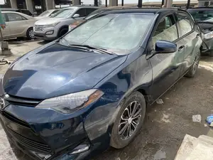Toyota Corolla 2017 Blue