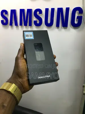 New Samsung Galaxy Z Flip 5 256 GB Green