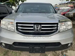 Honda Pilot 2012 Silver