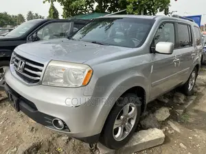 Honda Pilot 2012 Silver
