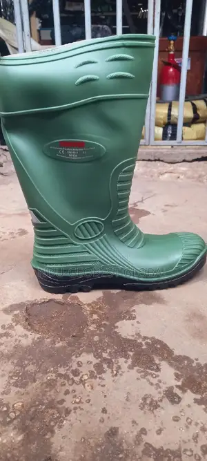 Trucker Safety Rain Boot (All Sizes Available)