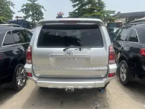 Toyota 4-Runner 2005 Silver