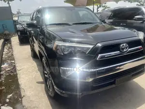 Toyota 4-Runner 2016 Black