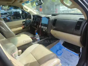 Toyota Sequoia 2013 Black