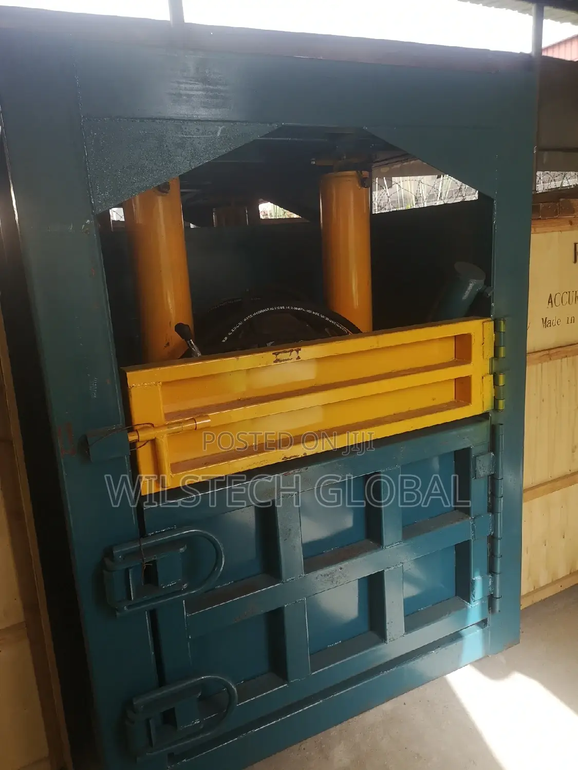 80 Ton Hydraulic Baling Machine