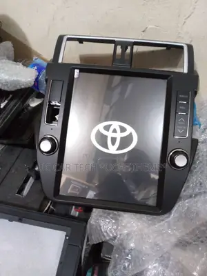 Toyota Prado 017 Tesla Android Screen