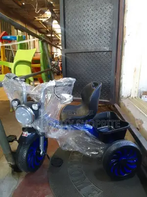 Photo - Children Tricycle for Age 1 to 6years