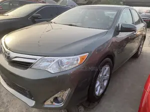 Toyota Camry 2013 Green