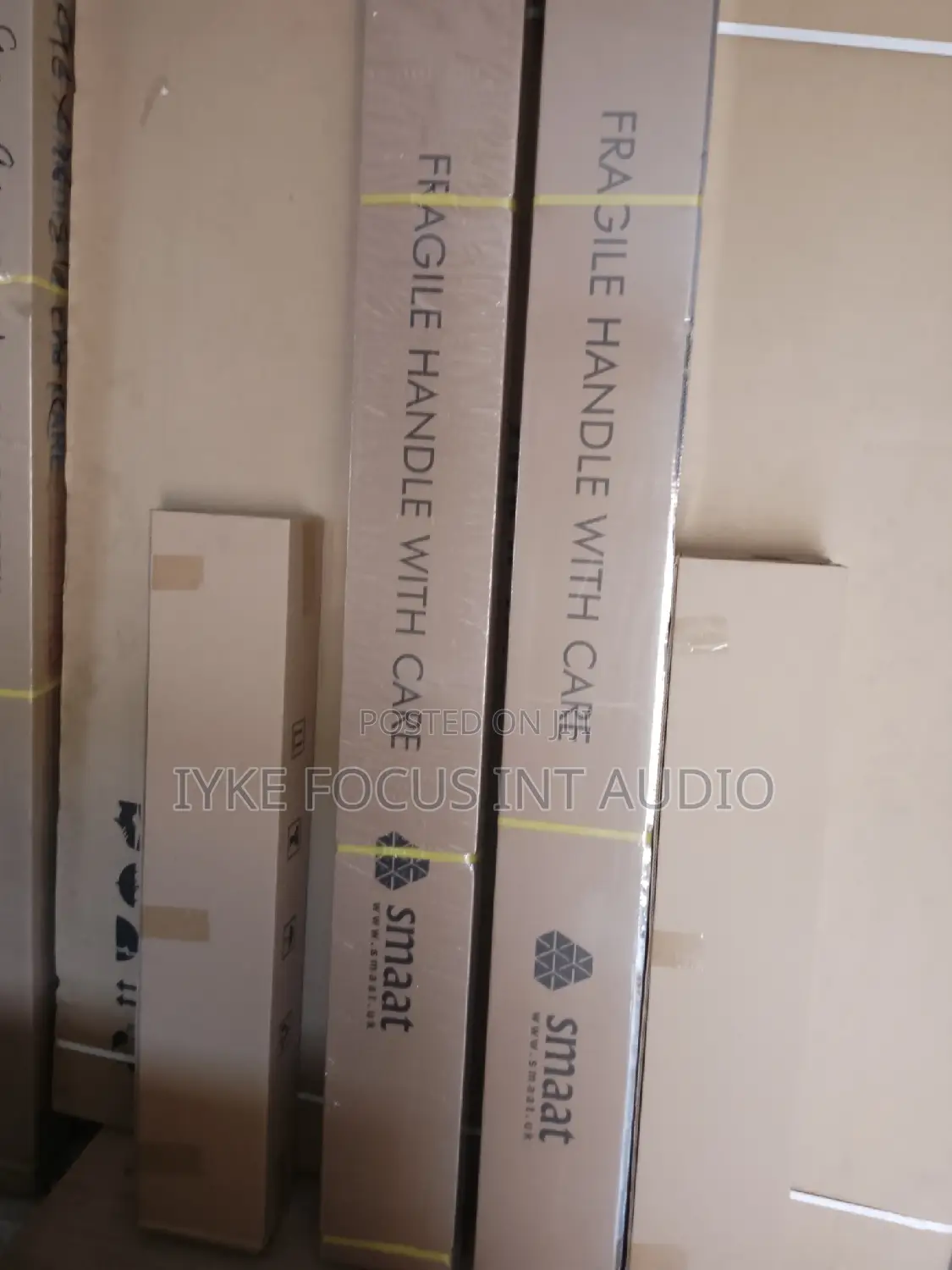 96*96 Electric Wall Screen