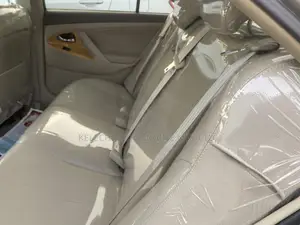 Toyota Camry XLE V6 4dr Sedan (3.5L 6cyl 6AM) 2008 Gold