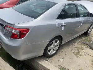 Toyota Camry 2012 Silver