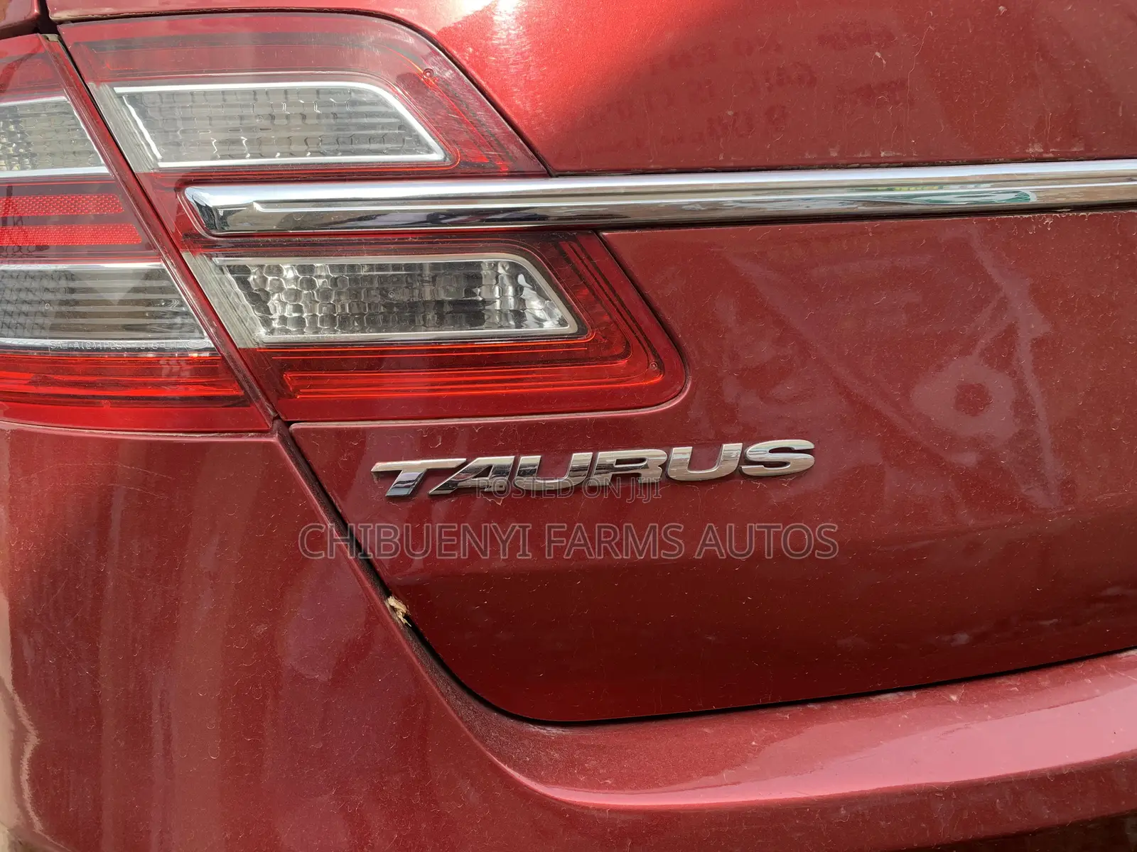 Ford Taurus SEL 2013 Red