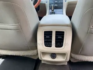 Ford Taurus SEL 2013 Red