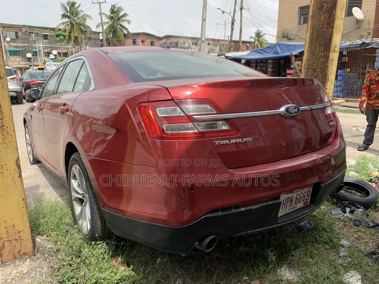 Ford Taurus SEL 2013 Red