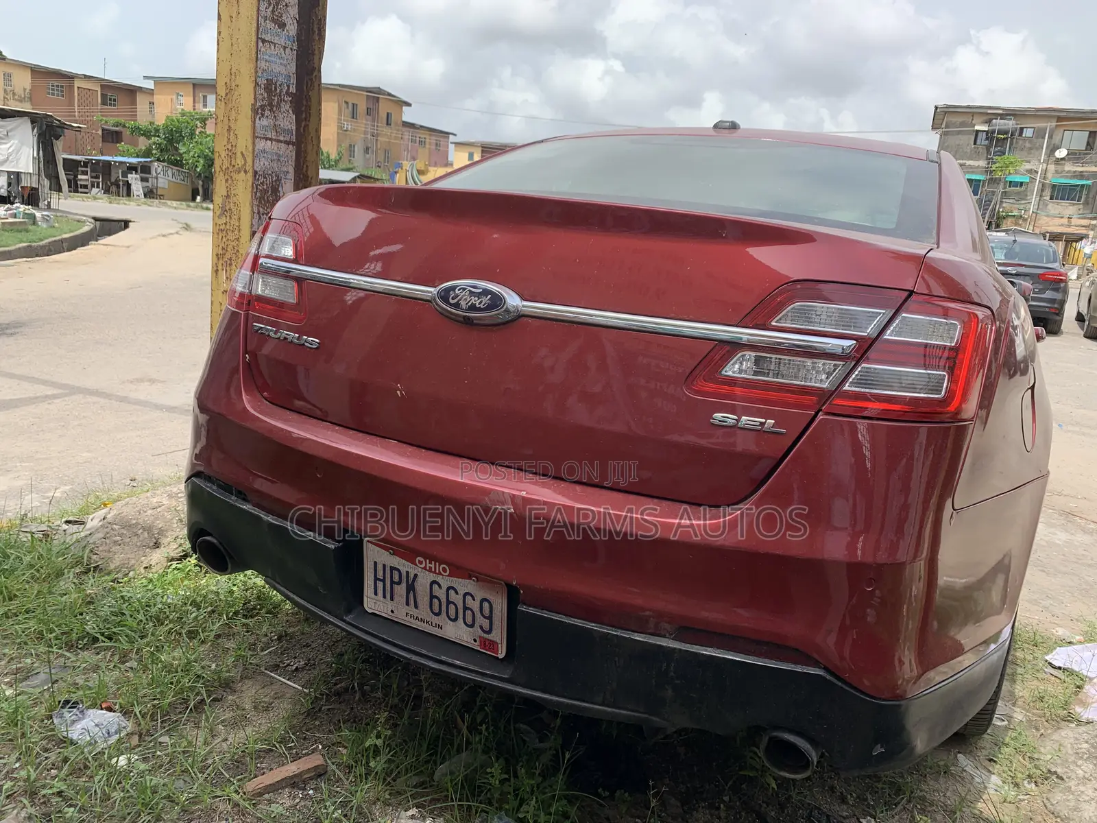 Ford Taurus SEL 2013 Red