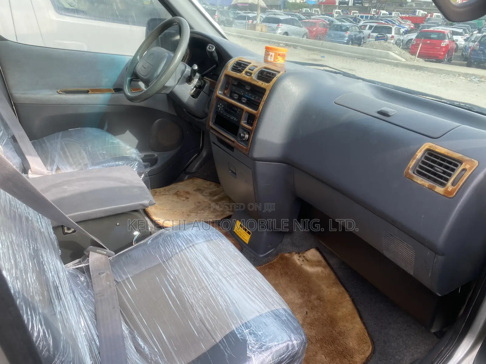 Toyota HiAce 2005 Silver