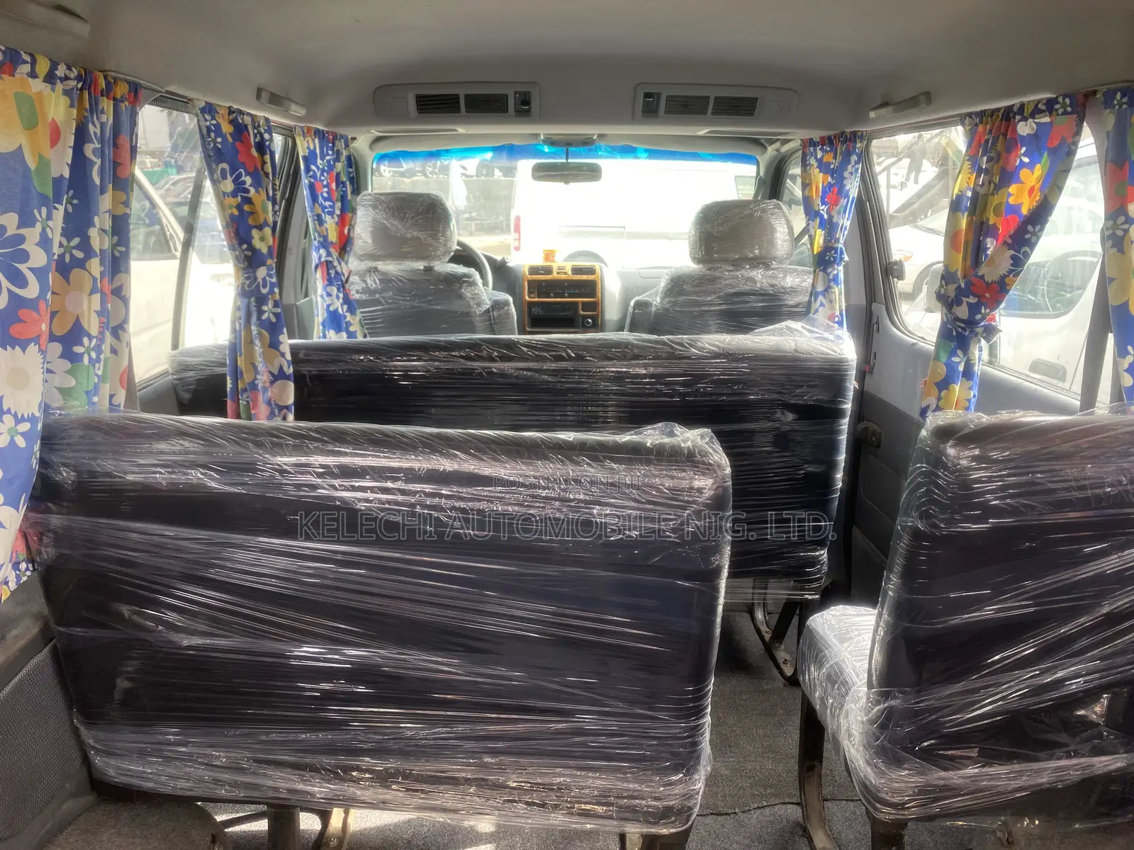 Toyota HiAce 2005 Silver