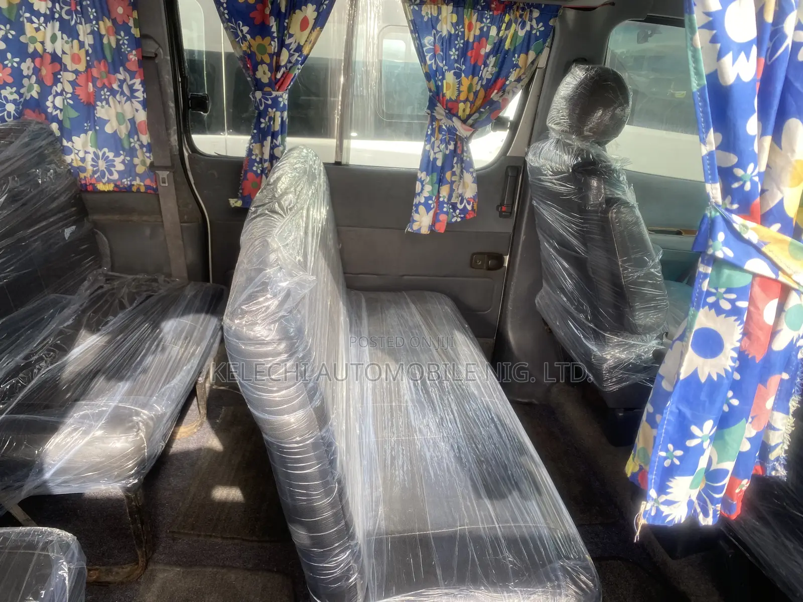 Toyota HiAce 2005 Silver