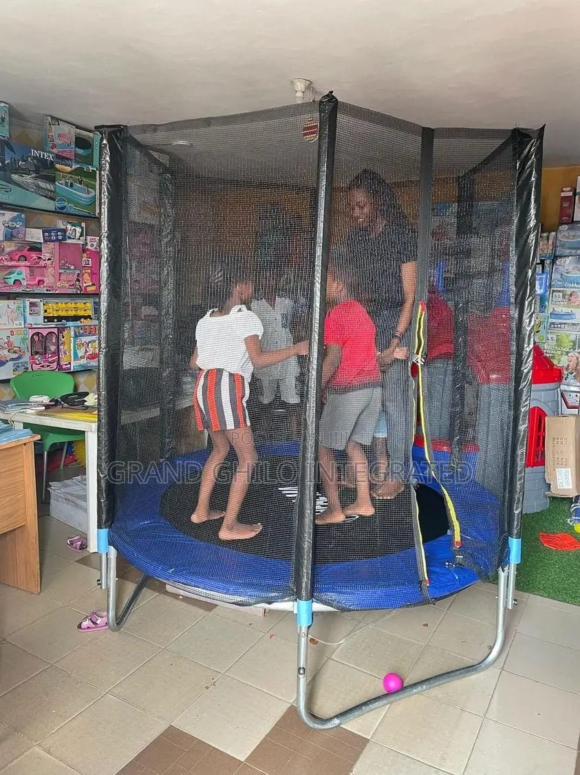 6ft Trampoline