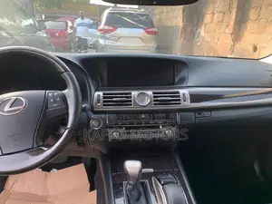 Lexus LS 460 L AWD 2017 Gray