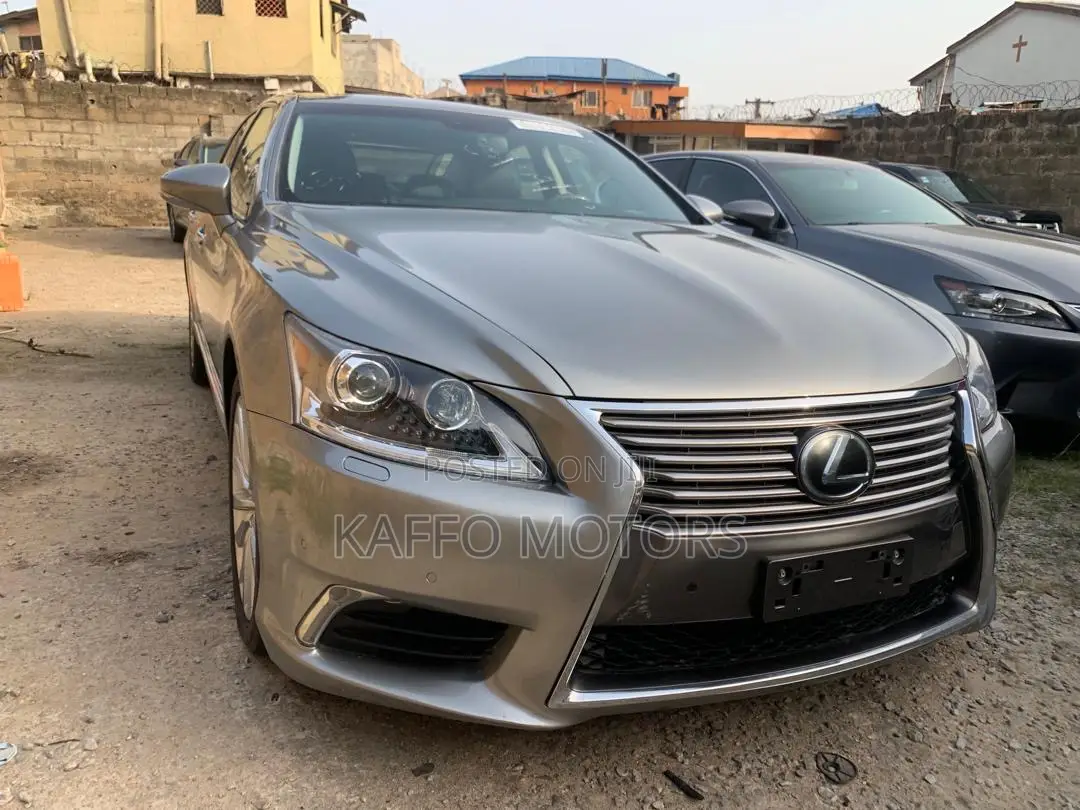 Lexus LS 460 L AWD 2017 Gray
