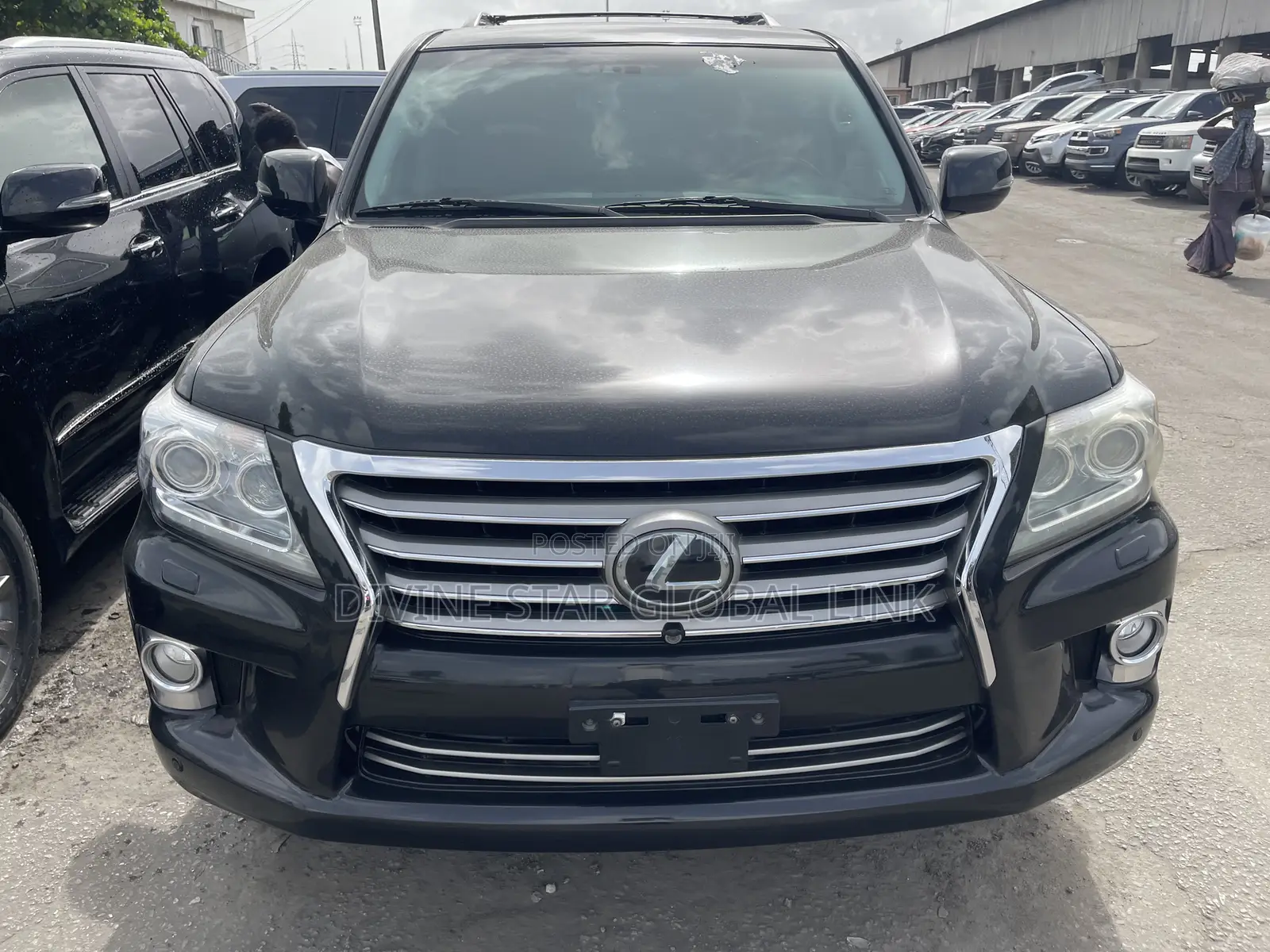 Lexus LX 570 AWD 2014 Black