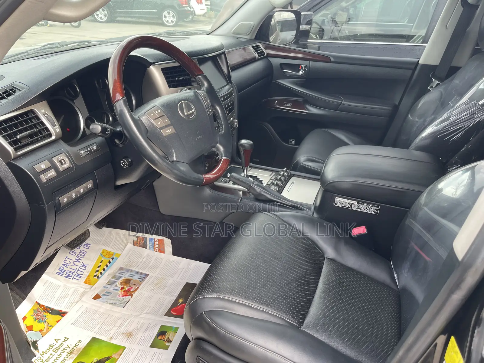Lexus LX 570 AWD 2014 Black
