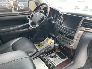 Lexus LX 570 AWD 2014 Black