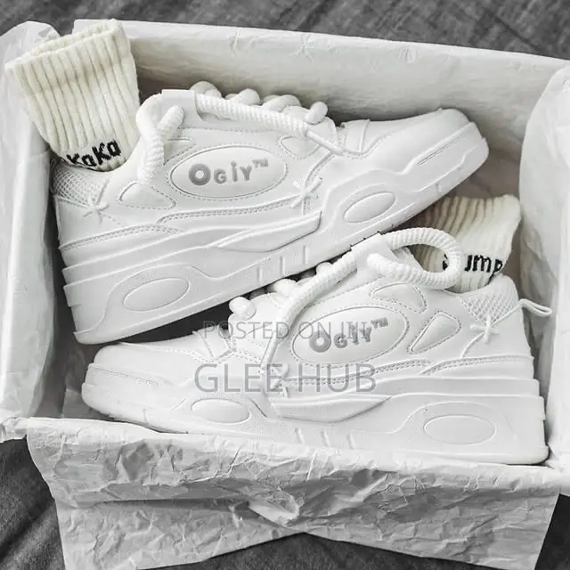 High Quality Sneakers