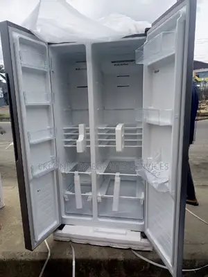 Hisenss Side by Side Fridge