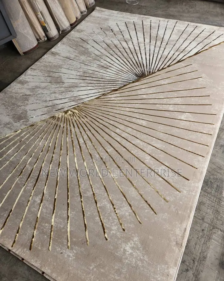 New Modern Turkish Persian Centre Rug