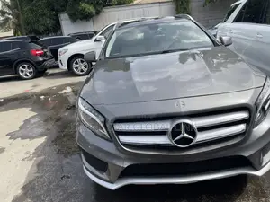 Mercedes-Benz GLA 250 2016 Gray