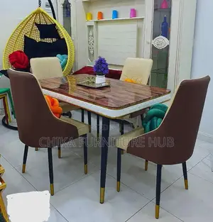 Quality Marble Dinnig by 4 Seaters