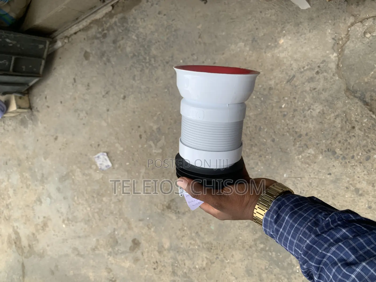 Pan Connector With Non Return Valve