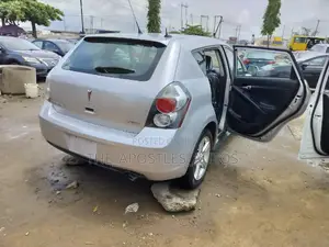 Pontiac Vibe 2.4 4WD 2010 Silver