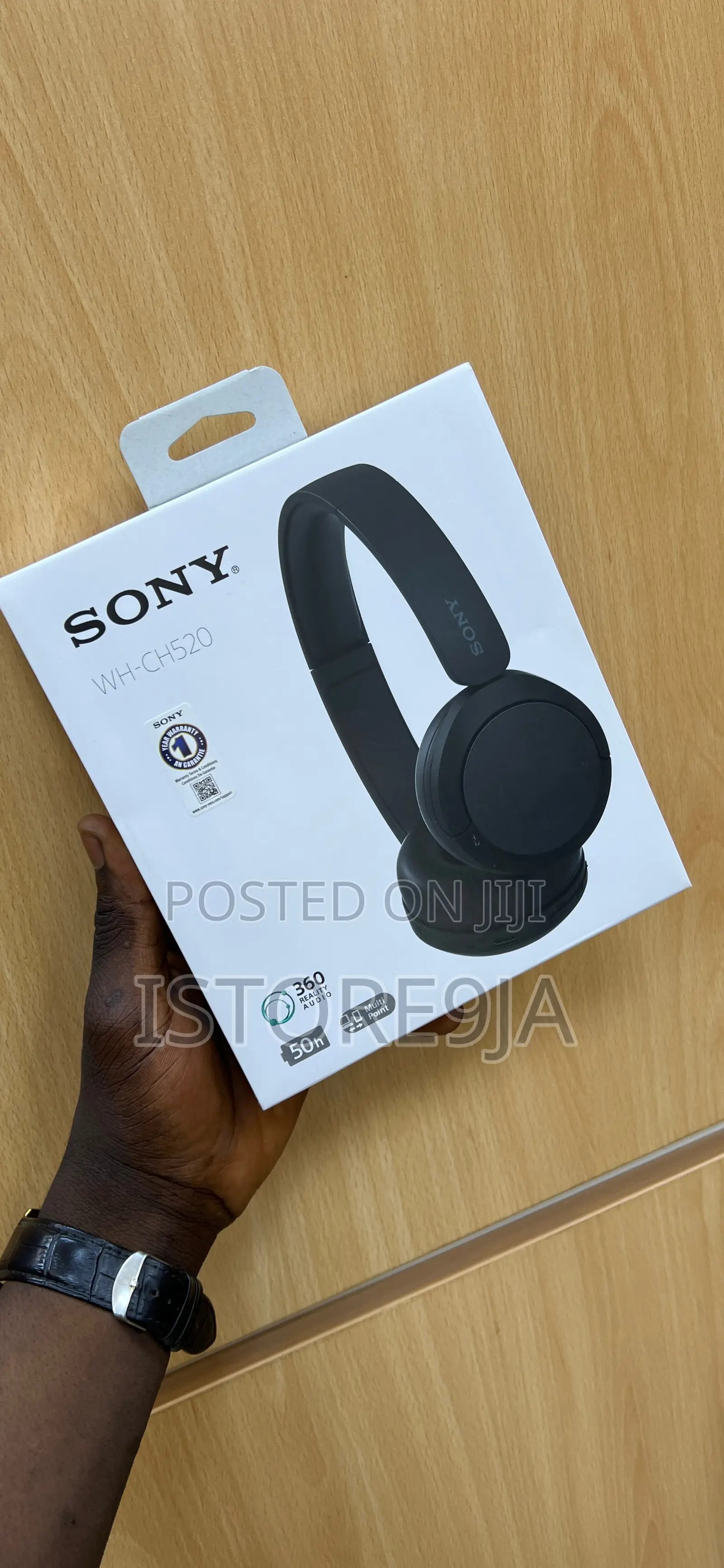 Sony -Ch520