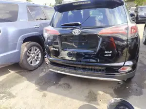 Toyota RAV4 2017 Black