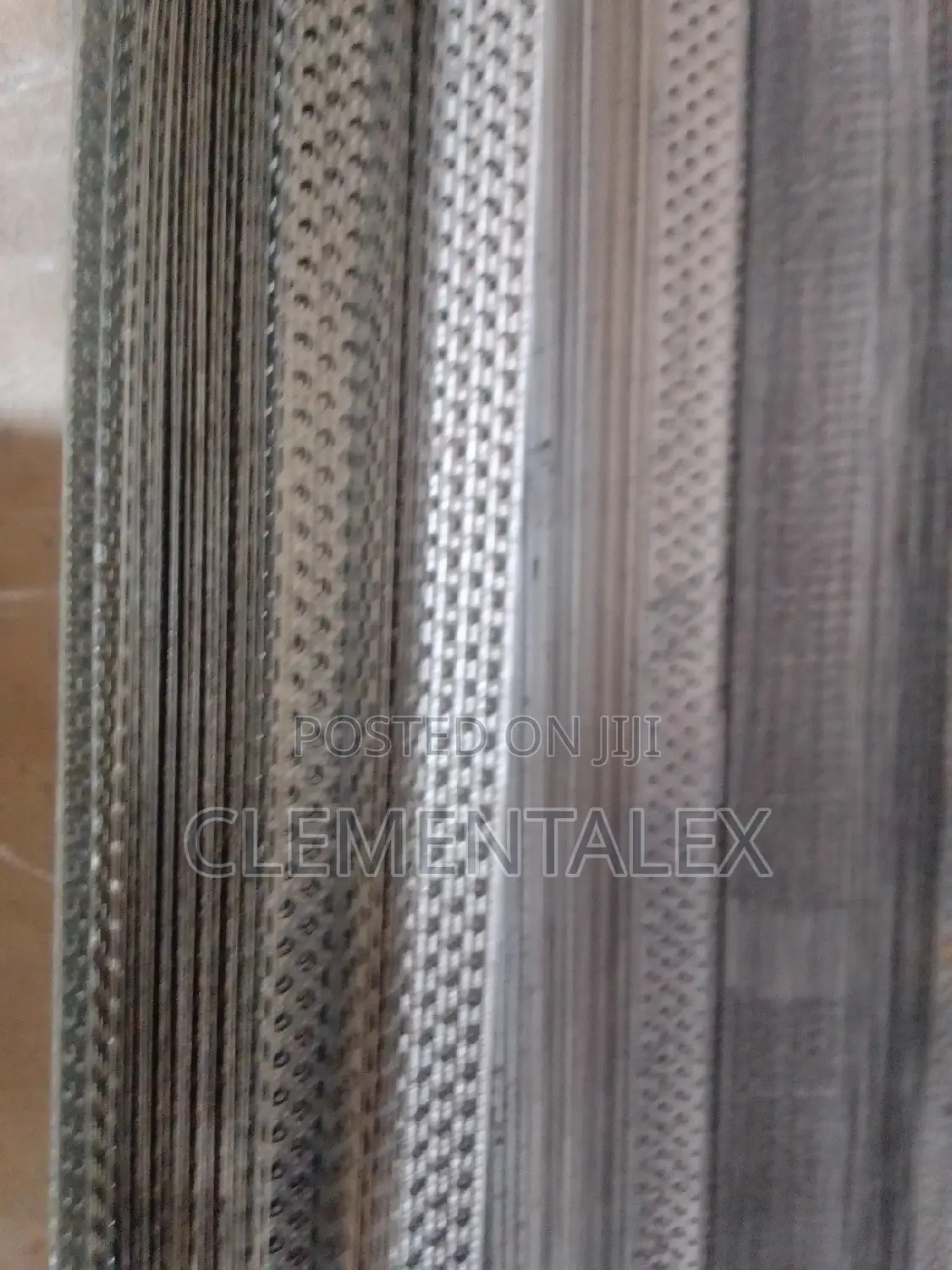 Corner Bead for Ceiling Installer