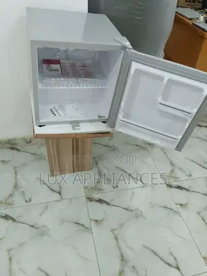Fast Chilling and Low Noise Operation Aeon Refrigerator