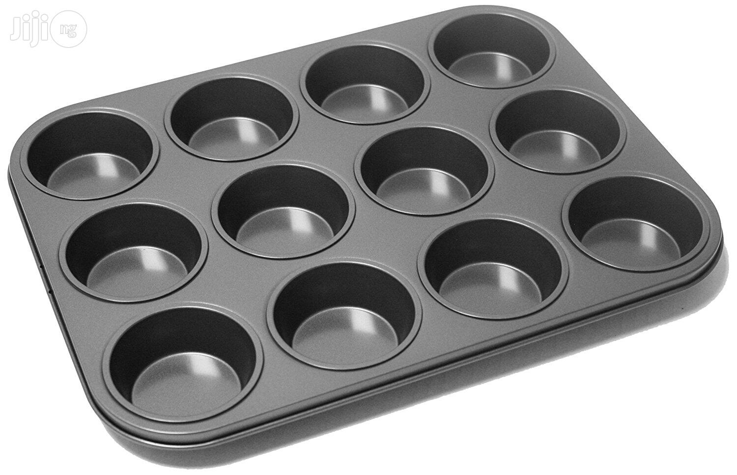 12 Cavity Muffin Pan