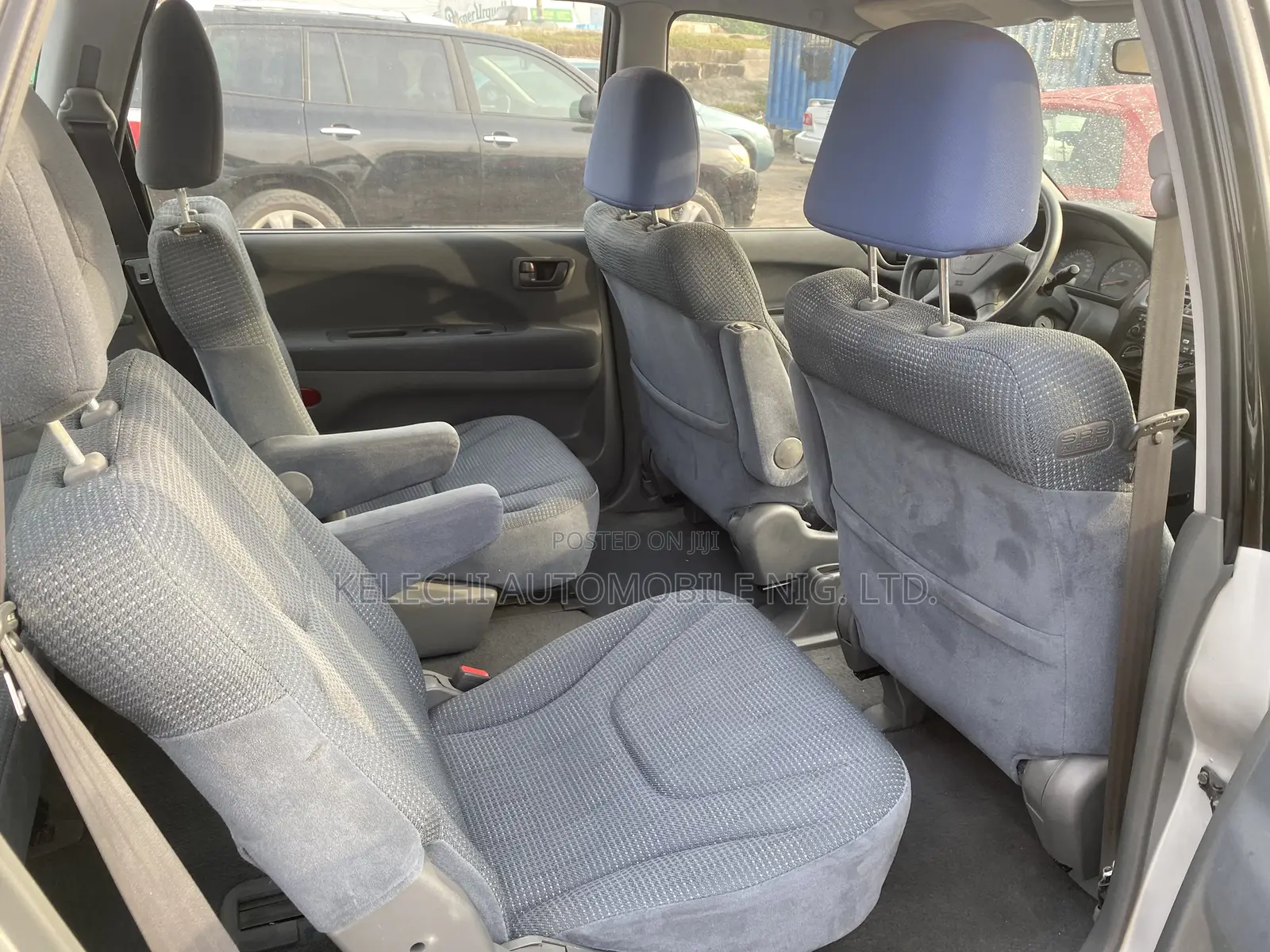 Mitsubishi SpaceWagon 2005 Silver