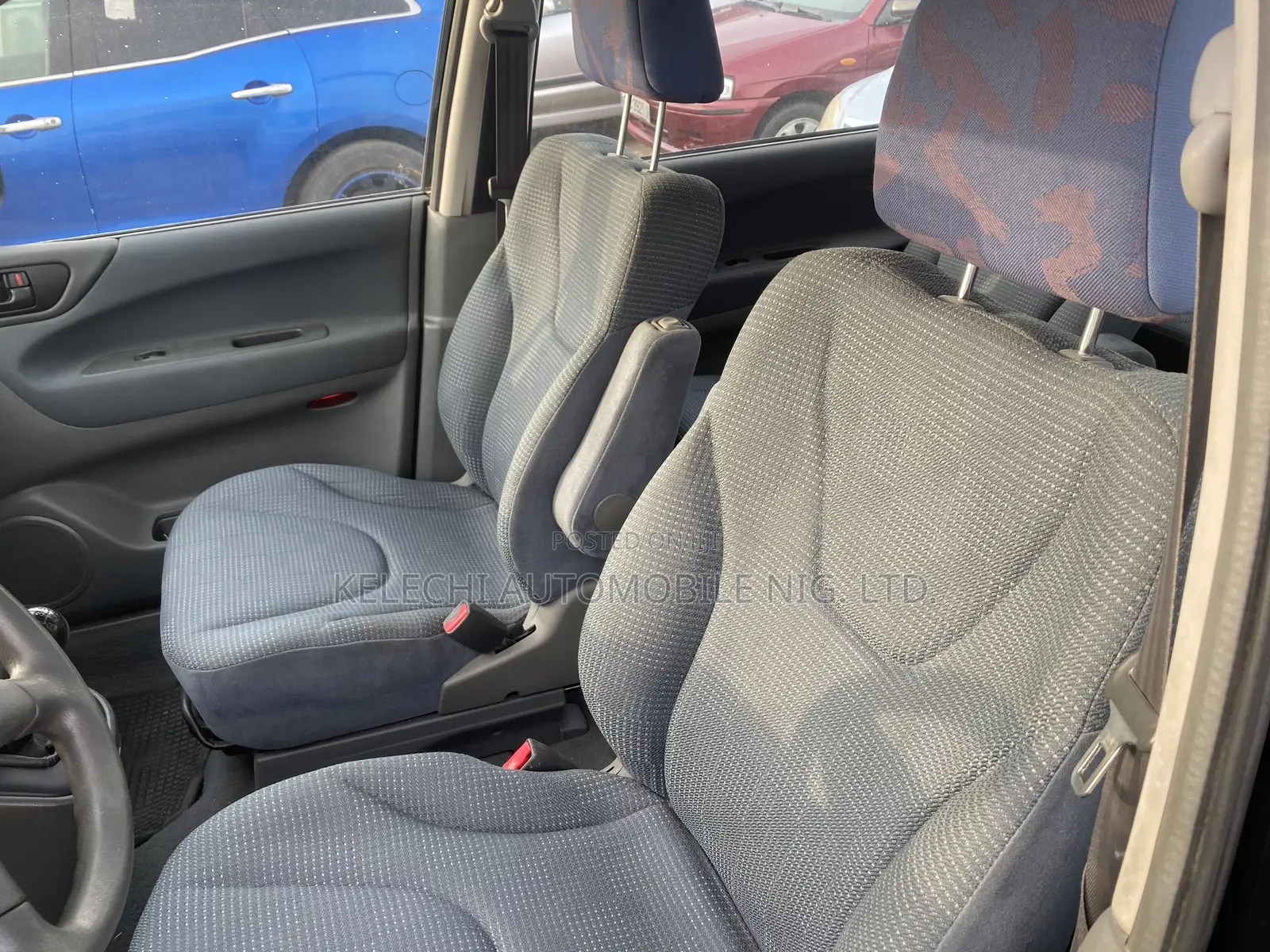 Mitsubishi SpaceWagon 2005 Silver