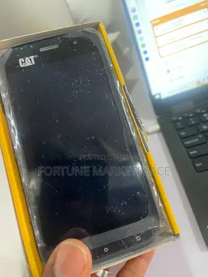 New Cat S48c 32 GB Black