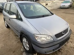 Opel Zafira 2005 Silver