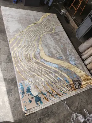 Antique Style Design Center Rugs (All Sizes Available )