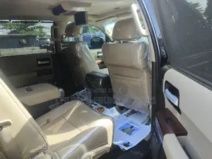 Toyota Sequoia 2015 Black
