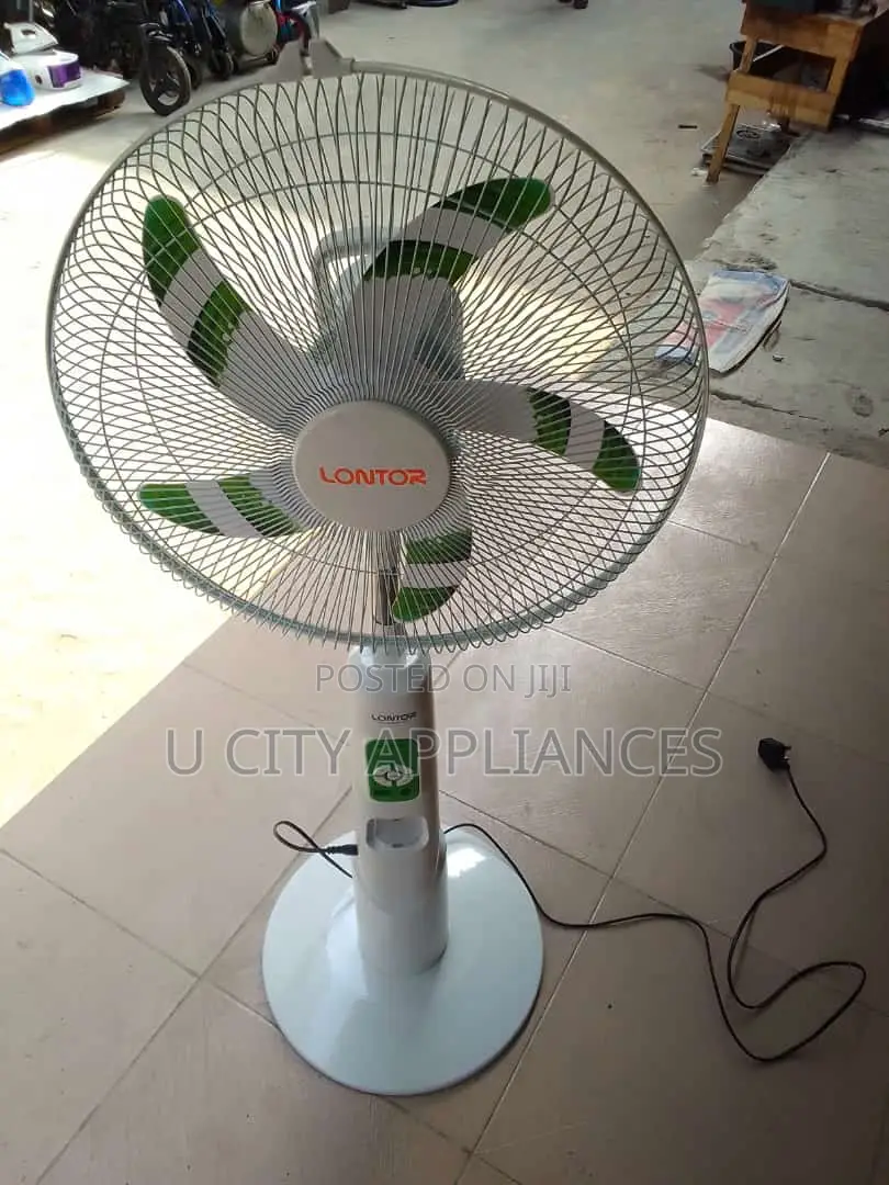 Reachable Fan With 5 Blades