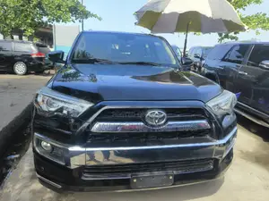 Toyota 4-Runner 2016 Black