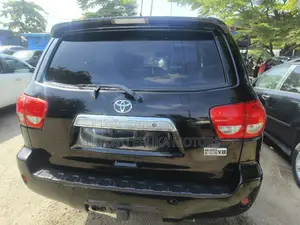 Toyota Sequoia 2017 Black