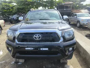 Toyota Tacoma 2014 Black
